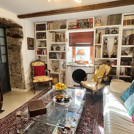 빌라 La Casa Malpero